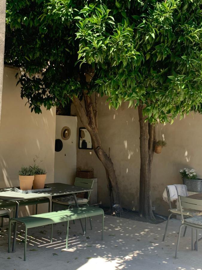La Maison De Cerise Fourques  Esterno foto