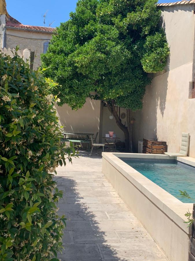 La Maison De Cerise Fourques  Esterno foto