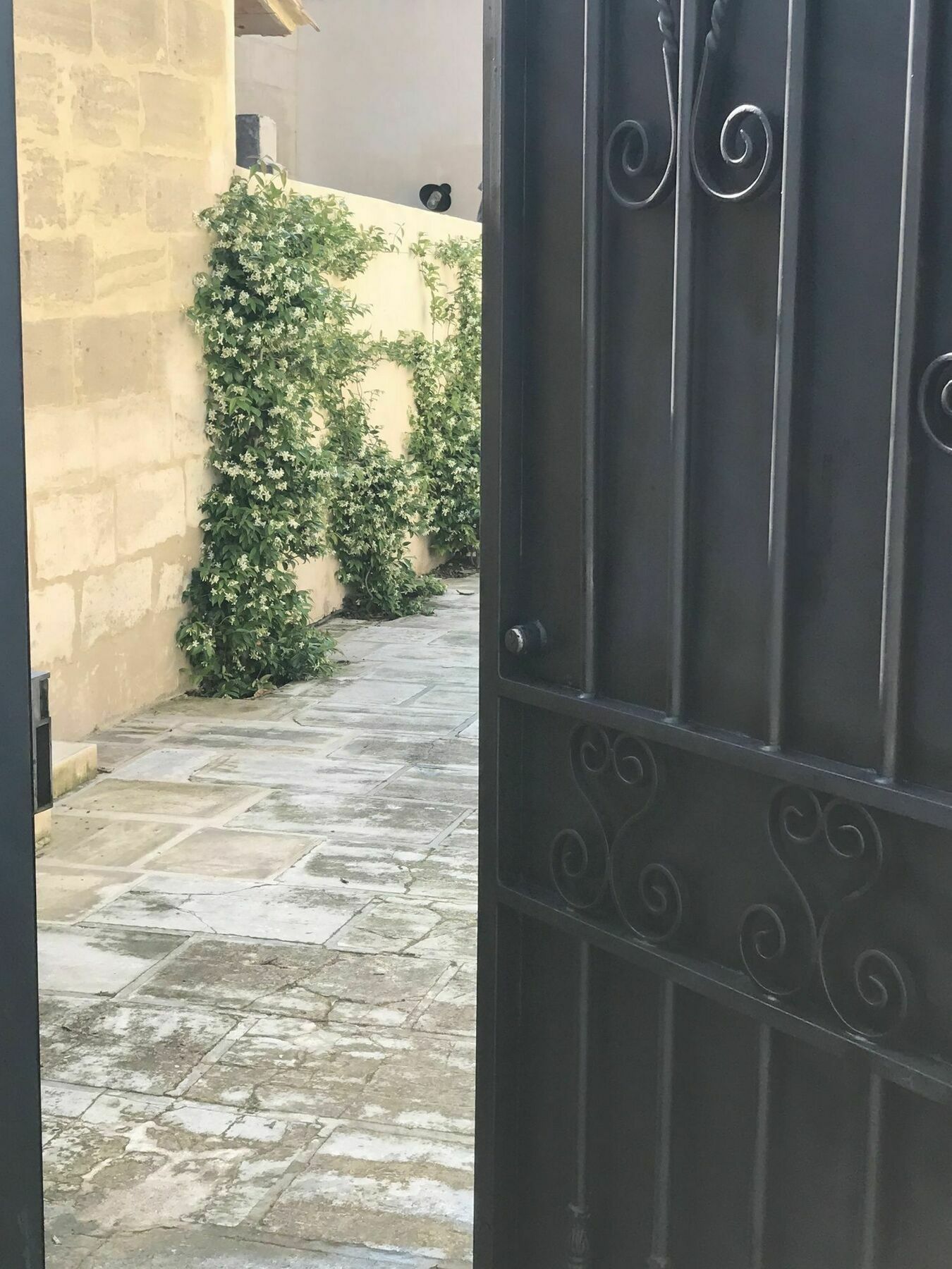 La Maison De Cerise Fourques  Esterno foto